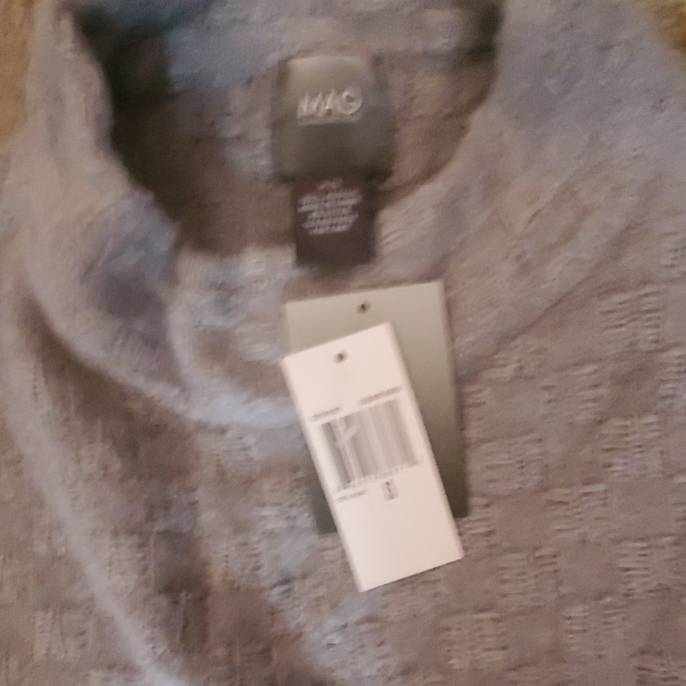Sweater - Picture 2 of 2